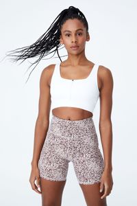Ensemble de vêtements de sport tricotés pour femmes, haut court sans manches, short imprimé au-dessus du genou, respirant, sportif, pour la gym et le yoga - Product Image 6
