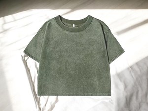T-shirt court en coton délavé pour femme, coupe ajustée, avec logo personnalisé, style streetwear, marque privée, fabrication OEM - Product Image 5