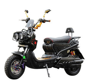 มอเตอร์ไซค์ไฟฟ้าความเร็วสูง 1500 วัตต์ สำหรับผู้ใหญ่ สกู๊ตเตอร์สองล้อพร้อมแป้นเหยียบและแบตเตอรี่ลิเธียมแบบถอดได้ - Product Image 5