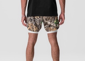 Short de sport ajusté respirant à motif camouflage Real Tree pour la chasse, la randonnée et l'entraînement en extérieur – Personnalisable pour l'été - Product Image 4