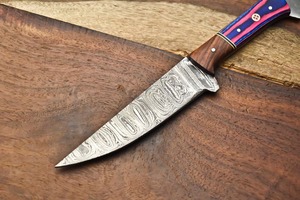 Cuchillo de Chef de Acero de Damasco con Punta Caída, Mango de Madera, Borde Recto, Grosor de 0.6mm, OEM Personalizable, Grado Industrial - Product Image 5