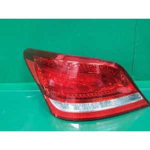 Luz Trasera Izquierda Usada para Equus - Product Image 1