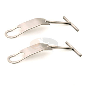 Écarteur d'épaule orthopédique manuel de qualité supérieure en acier inoxydable, instrument chirurgical certifié CE, réutilisable, de qualité hospitalière - Product Image 1
