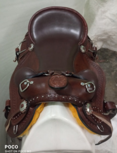 Sillín de cuero genuino hecho a mano Western Pleasure Trail Riding and Racing Sillín Superventas Black Endurance Saddle Tack Set - Product Image 6