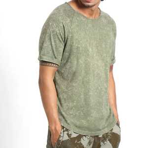 เสื้อยืดโอเวอร์ไซส์ผู้ชายไซส์ใหญ่ ผ้าฝ้าย 100% ซักกรด ป้องกันรังสียูวี สตรีทแวร์ ผ้า 230 กรัม พิมพ์ลายโลโก้ด้านหน้า แบบวินเทจ - Product Image 5