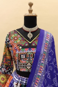 Lehenga Choli de Seda de Diseño para Mujer, Lehenga Étnica Tradicional Estampada con Dupatta |   Ropa Festiva y para Bodas - Product Image 3