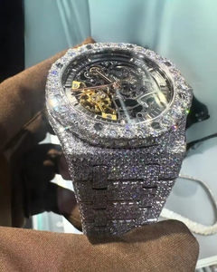 Montre analogique à quartz unisexe en acier inoxydable carré, style antique, avec cadran squelette et verre, ornée de diamants Moissanite VVS – Modèle exclusif et très vendu - Product Image 4