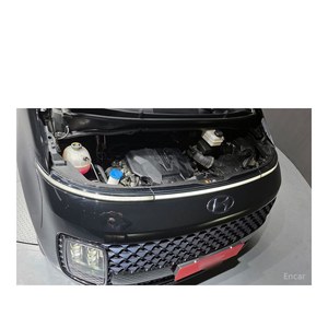 Hyundai Staria L3.5 Lounge 2024 de 9 Plazas, 65,557 km, Caja de Cambios Automática, Asientos de Cuero, Volante a la Izquierda, Cámara Trasera - Product Image 6