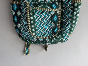 Mochila con patrón geométrico, mochila suave de 15 pulgadas, múltiples bolsillos, cierre de cremallera, mochila unisex para el día a día, material de poliéster, regalo - Product Image 3