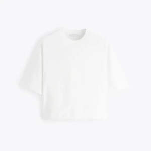 Camiseta de Hombre 100% Algodón, Corte Holgado y Transpirable, Impresión Serigráfica Personalizada, Diseño OEM de Alta Calidad, 180gsm - Product Image 4