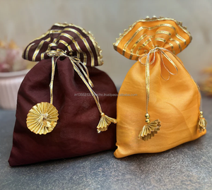 Sacs Potli en Organza Gota Patti, Sacs Cadeaux de Mariage Indiens, Sachets à Cordon pour Fruits Secs et Bonbons, Faveurs de Fête de Noël - Product Image 3