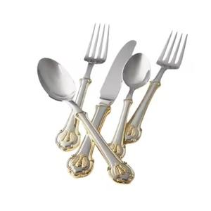 Ensemble de couverts en acier inoxydable pour une mise en place de table moderne, élégants pour les dîners et les événements - Product Image 2