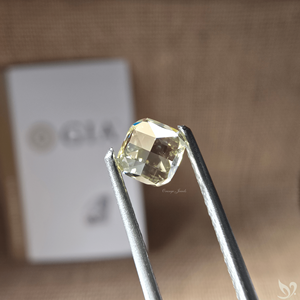 เพชรธรรมชาติทรงคุชชั่น รับรองโดย GIA น้ำหนัก 0.50 กะรัต ความสะอาด VS1 สีเหลือง สำหรับขายส่งเครื่องประดับ - Product Image 3