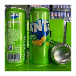 Fanta Cream Soda Fruity Soft Drink 320ml, refrescante sabor a crema de Soda con toque afrutado - Product Image 2