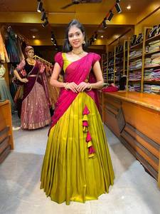 Lehenga de Seda con Brillo Metálico Intenso y Dupatta Rangoli en Verde Azulado Intenso - Traje Tradicional para Fiestas de Mujeres - Product Image 1
