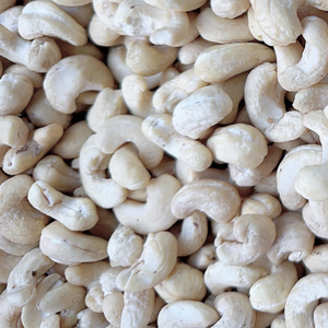 Nueces de Anacardo A180 A210 de Alta Calidad, Nueces de Anacardo Santigo de Vietnam, Nueces de Anacardo Crudas con Cáscara, Empaque Personalizado - Product Image 1