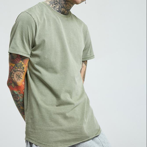 เสื้อยืดแขนสั้นสีเขียวมะกอกสำหรับผู้ชาย ทรงปกติ คอกลม ผ้าเจอร์ซีย์คอตตอนแบบสบายๆ เป็นมิตรกับสิ่งแวดล้อม พิมพ์โลโก้ตามสั่งด้านหน้า - Product Image 3