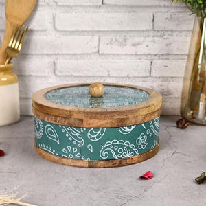 Marmite en bois avec couvercle résistant à la chaleur idéale pour servir des repas chauds ou stocker des aliments Ustensiles de cuisine durables et élégants pour un usage quotidien - Product Image 6