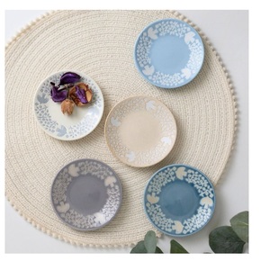 Top Selling Durable Luxury Modern <b>Ceramic</b> <b>Plates</b> Set Custom Cute Restaurant Dinnerware - Product Image 1