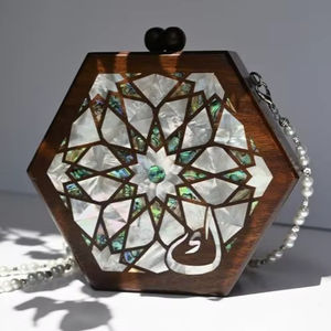 Qualité d'exportation et fabricant de poignées de sac à main de luxe en laiton avec incrustation de MOP et travail manuel sur le bordure, au meilleur prix - Product Image 1