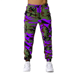 Pantalon de jogging homme en toile de coton taille mi-haute, nouvelle collection, avec taille élastique et empiècements camouflage, devant plat - Product Image 4