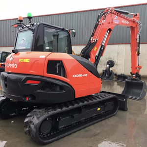 Mini-pelleuse multifonction d'occasion KUBOTA KX080-4 avec godet à pince, maintenant en promotion - Product Image 1