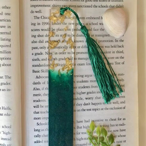 Handicrafts Wooden Chopping Board Amazing Design Transparent Gold <b>Leaf</b> Crafts High Quality Durable Reusable Kitchenware Good - Product Image 1