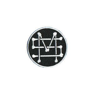 Écussons brodés personnalisés, badges floraux entièrement personnalisables pour chapeaux, fabriqués en PVC, patchs brodés thermocollants. - Product Image 1