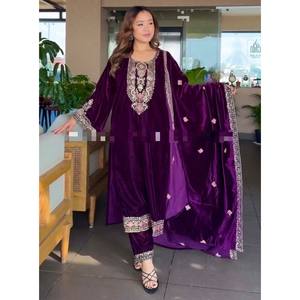 TENDANCE VISCOSE VELOURS BRODERIE SÉQUENCE TRAVAIL HAUT BAS AVEC DUPATTA VIN - Product Image 1