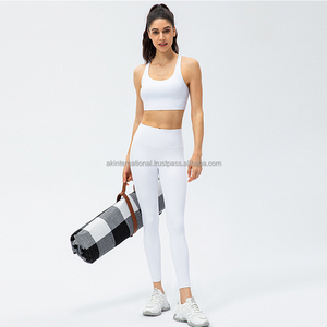 Ensemble de vêtements de sport OEM de haute qualité, soutien-gorge de sport push up, poche cachée, legging de yoga, ensemble de collants de yoga pour femmes - Product Image 5
