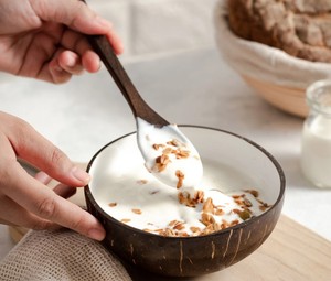 Premium Coconut Shell Bowl Natural Handmade Eco Friendly Durable Polished Reusable <b>Kitchen</b> Serving Dining Tableware Bowl - Product Image 2