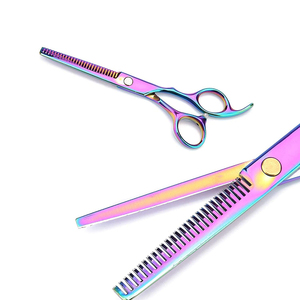Tijeras de Entresacar Profesionales de Titanio Multicolor, Cuchillas Afiladas y Duraderas, Acero Inoxidable de Grado Quirúrgico, Tijeras de Entresacar para Barbería - Product Image 1