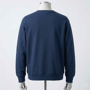 เสื้อสเวตเชิ้ตแขนยาวสีน้ำเงินกรมท่า แบรนด์ KADIA รุ่นพรีเมียม สำหรับผู้ชาย สไตล์ลำลอง คอกลม ผ้าฟลีซ ปักโลโก้ - Product Image 5
