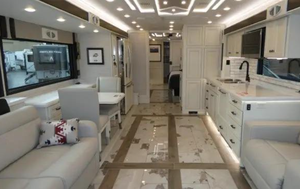Autocaravanes de luxe confortables et propres Tiffin A-L-L-E-G-R-O BUS 45BTP 2023 2024 2025 - Product Image 5