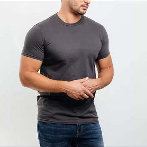 Nouvelle Arrivée 2026 – Chemises Homme Grande Taille en Coton à Col Rond pour Sport et Fitness, Style Urbain, Service OEM, Conception Personnalisée, Origine Pakistan - Product Image 5