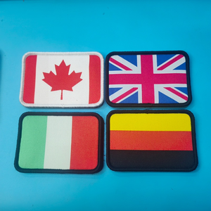 Parches Bordados Personalizados del Fabricante, Insignias con Logotipo 3D en PVC Suave, Silicona en Relieve, PVC Termoadhesivo, Bordado con Velcro, Tácticos - Product Image 4