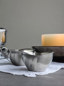 Jarra de Leche de Metal de Diseño para Restaurantes y Hoteles - Product Image 1