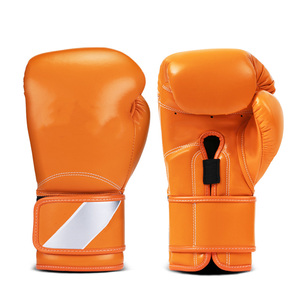Gants de sparring MMA personnalisés avec logo imprimé pour enfants et adultes, équipement d'entraînement de boxe et de kickboxing, design durable et personnalisé - Product Image 1