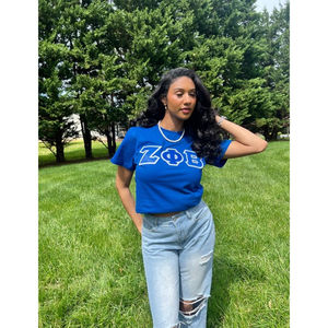 T-shirt unisexe en coton bleu et noir avec lettres grecques brodées Zeta Phi Beta – Vêtements de fraternité et sororité – Tenue de fierté - Product Image 5