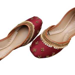Les paires de chaussures Khussa pakistanaises les plus vendues / Chaussures Khussa pour femmes / Khussa pakistanaises - Product Image 1