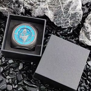 Roue polyédrique de <span class=keywords><strong>dés</strong></span> en métal rotative 7-en-un <span class=keywords><strong>personnalisable</strong></span> pour les jeux de rôle. Monde fantastique pour le MDN. <span class=keywords><strong>Dés</strong></span> colorés à 6 faces. - Product Image 3