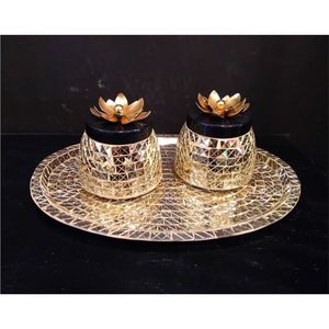 Ensemble de pots à fruits secs en métal doré de style européen haut de gamme |   Organisateur de rangement de bureau à deux niveaux orné pour condiments, bijoux et collations - Product Image 4
