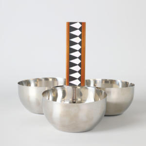 Juego de tazones de metal pulido con mango de madera, diseño minimalista para servir comida, apto para lavavajillas - Product Image 3