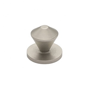 Bouton de meuble minimaliste en laiton, finition noir mat, pour armoire de cuisine, placard, commode, design moderne et durable - Product Image 2
