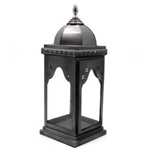 Lanterne en fer design antique indien vieux plaqué argent fini bougeoir design classique pour décor de mariage - Product Image 1