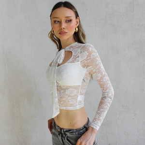 Haut court en dentelle florale blanche pour femme, manches longues, col à nœud ajouré, coupe ajustée, pour le printemps et l'été - Product Image 6