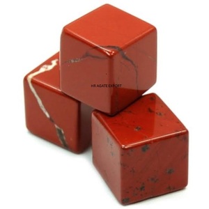Vente en gros de cristaux de pierre naturelle en vrac, cube de pierre de guérison en aventurine jaune d'agate, style religieux et mascotte à vendre - Product Image 3