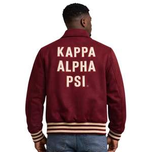Veste universitaire en laine Kappa Alpha Psi Krimson, vêtements de fraternité grecque avec style universitaire classique et chaleur premium pour un usage quotidien - Product Image 2
