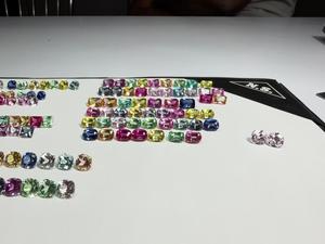 Paquete de gemas mixtas cultivadas en laboratorio, 370 quilates, 133 piezas RESERVADAS y 5 piezas en forma de trillón - Product Image 4