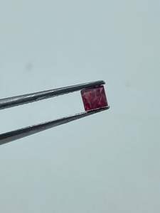 Gema de Espinela Natural Roja Facetada con Corte Cojín para Anillos, Colección de Joyería de Diseño Hecha a Mano, Gema Suelta R.K. GEMS JEWELLERY - Product Image 2